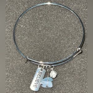 Believe Charm Stone with Bling Inspiration stainless steel Bangled bracelet.